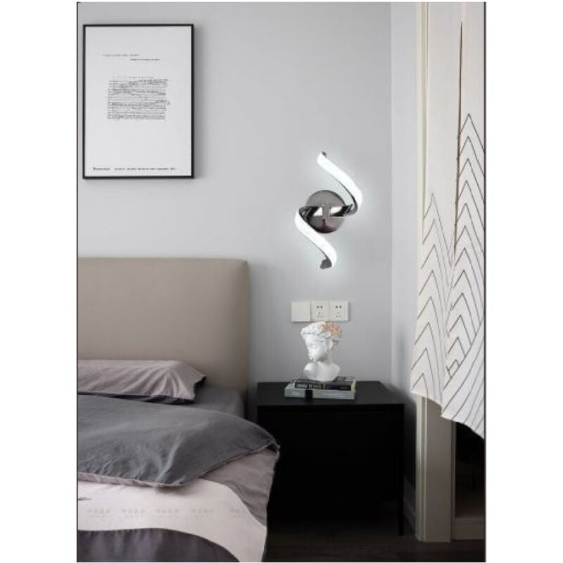 foto del prodotto trade shop traesio applique led a parete 9watt curva spirale luce fredda naturale calda e58 argento bianco freddo 