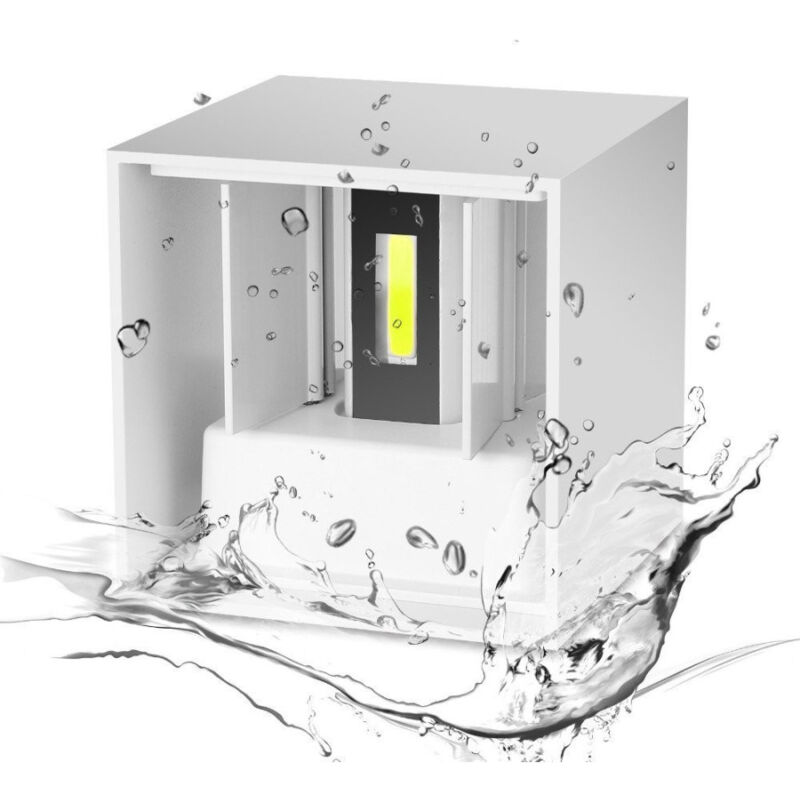 foto del prodotto trade shop traesio applique led cubo bianco lampada da parete 5w 750lmn luce regolabile updown ip65 bianco caldo 