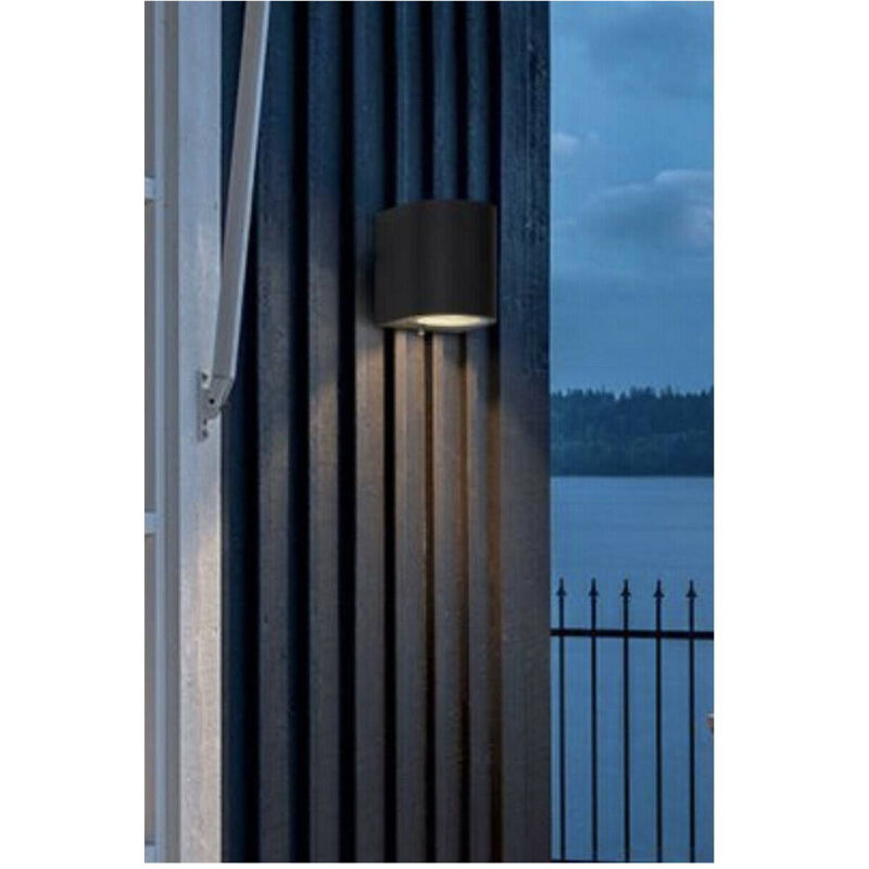 foto del prodotto trade shop traesio applique moderno a parete per esterno lampada giardino faretto gu10 ip65 es53 nero