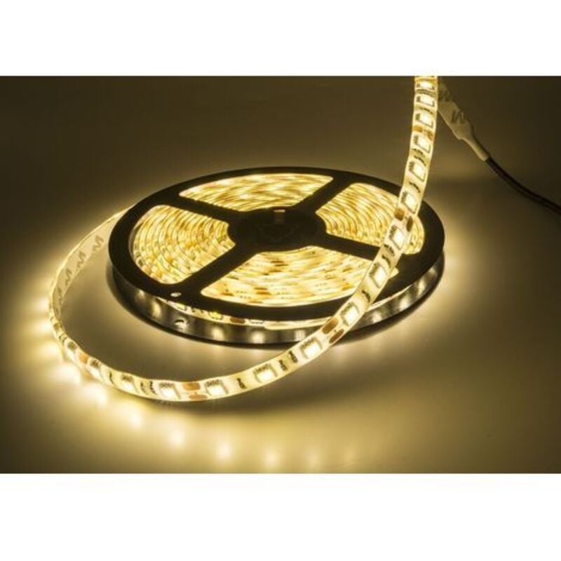 foto del prodotto trade shop - traesio - bobina striscia strip led 5050 flessibile 5mt adesiva luce interno esterno ip65 - -rgb -