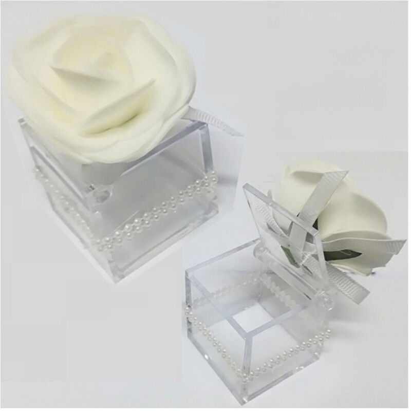 foto del prodotto trade shop traesio bomboniere scatola con rosa bianca perle cubo 4.5cm portaconfetti per matrimonio 