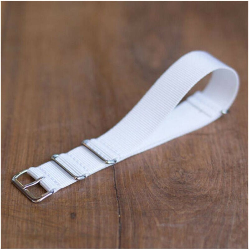 foto del prodotto trade shop traesio cinturino in nylon universale ricambio orologio larghezza 20mm bianco 