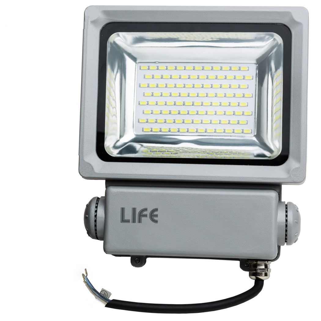 foto del prodotto trade shop traesio faretto faro led gh1 50 watt 4400 lumen per esterno luce bianca fredda 