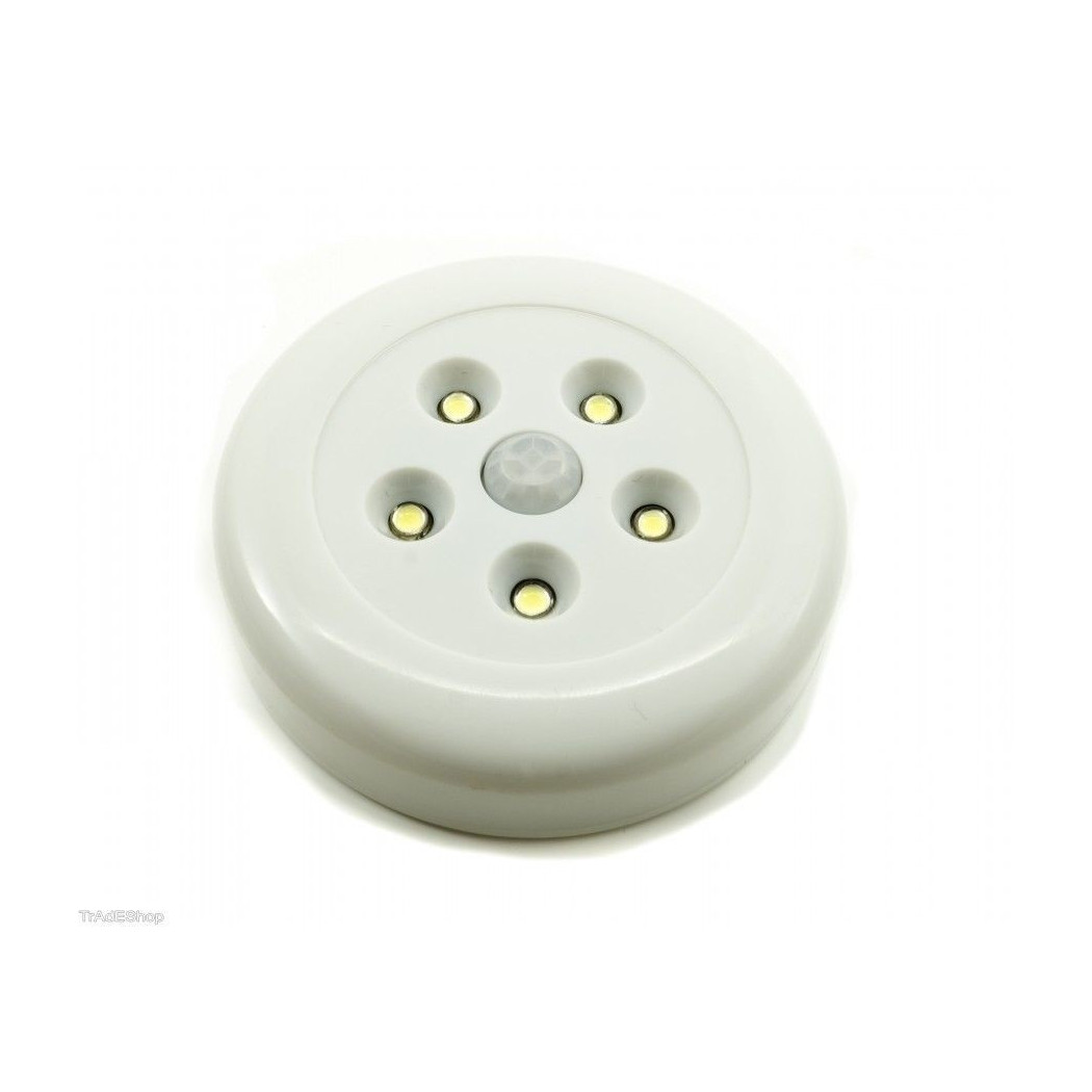 foto del prodotto trade shop traesio faretto led 1w luce bianca fredda 5 led armadio sensore movimento calamitata 