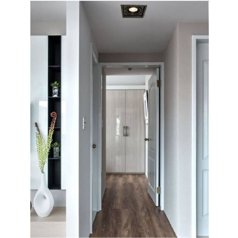 foto del prodotto trade shop traesio faretto led ar111 30watt nero luce bianca fredda calda naturale 2700lm ar111 01n bianco caldo 