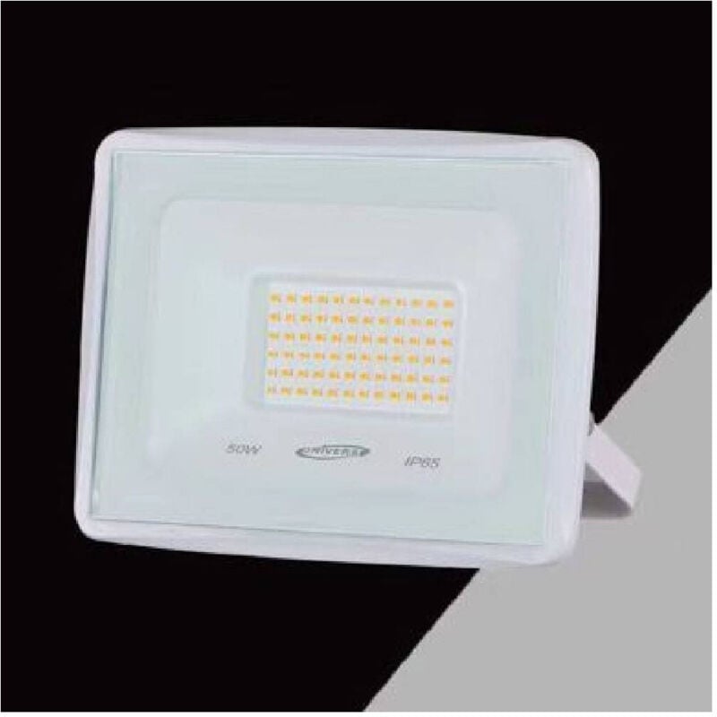 foto del prodotto trade shop traesio faretto led faro 50 w 4500 lm ip65 bianco luce calda naturale fredda ek02 50w b bianco naturale 
