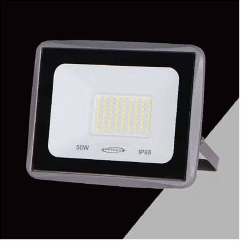 foto del prodotto trade shop traesio faretto led faro 50watt 4500lm ip65 grigio luce calda naturale fredda ek02 50w g bianco freddo 
