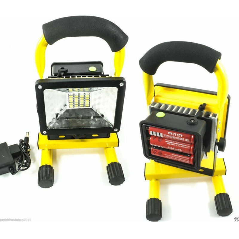foto del prodotto trade shop traesio faro led ricaricabile 30w batterie sosttuibili impermeabile luce bianca lavoro 