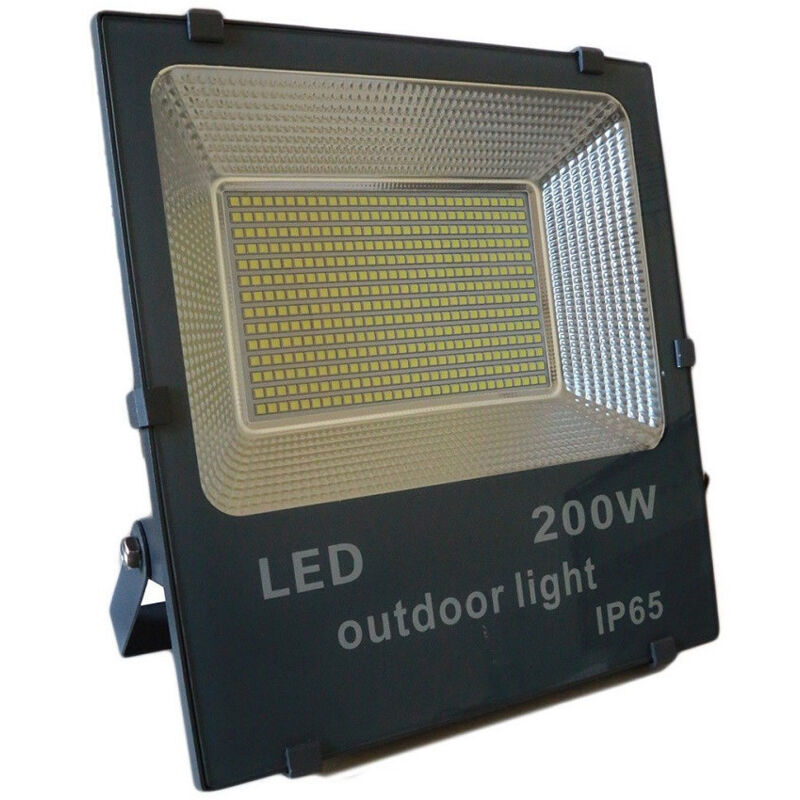 foto del prodotto trade shop traesio faro led smd slim faretto spot luminosita luce bianca fredda 50 100 200 w ip65 200 watt