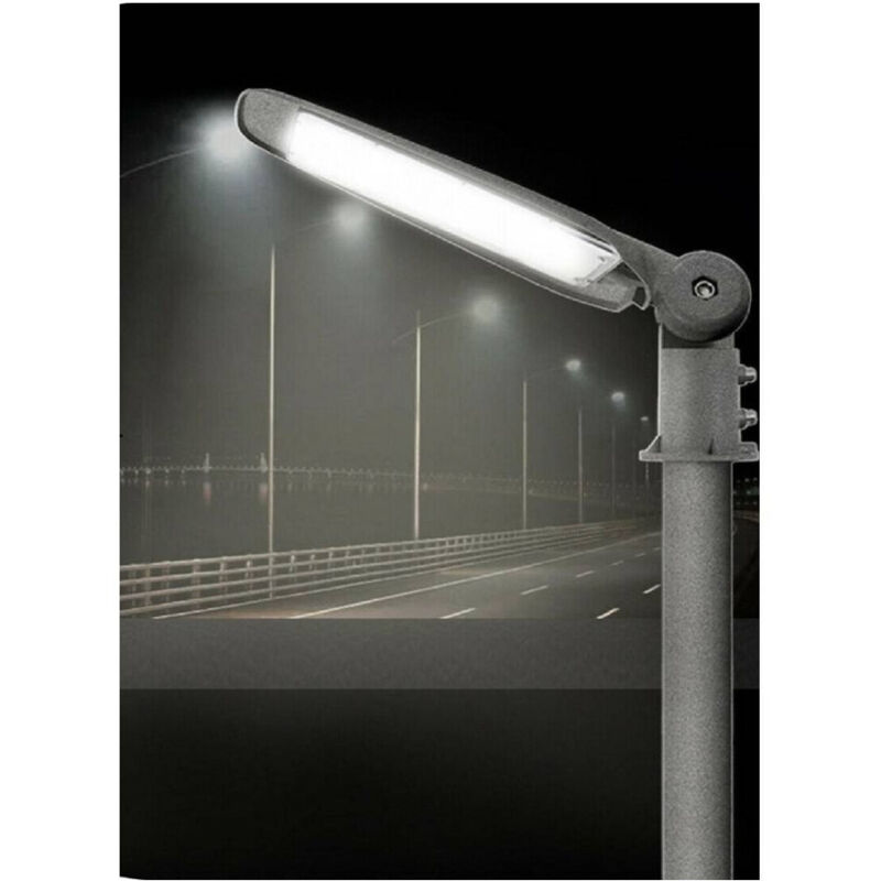 foto del prodotto trade shop traesio faro led stradale 100 watt lampione armatura per esterno luce fredda 6500k ip65 