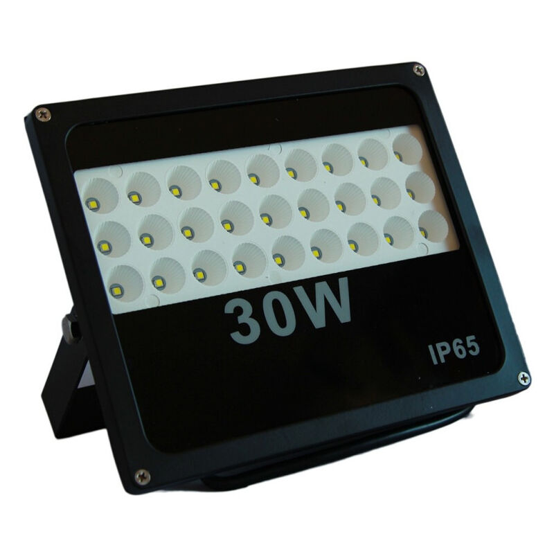 foto del prodotto trade shop traesio faro proiettore led per esterno a aperto 10 30 50w slim spot luce a led smd ip65 30 watt