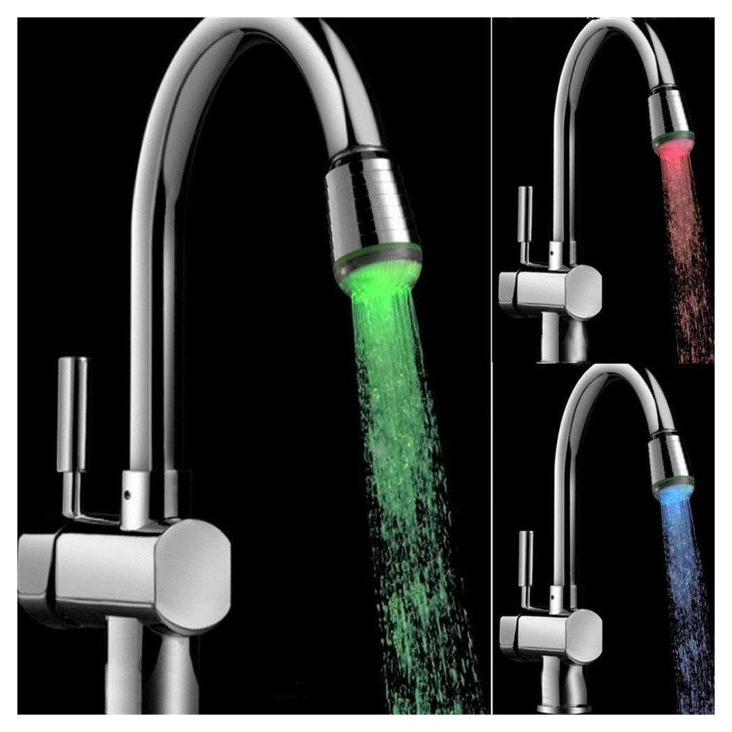 foto del prodotto trade shop traesio filtro per rubinetto acqua cromoterapia a led cambia colore con la temperatura 