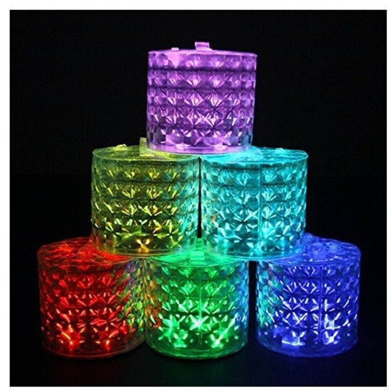 foto del prodotto trade shop traesio lampada lanterna solare a led rgb impermeabile gonfiabile con pannello solare 