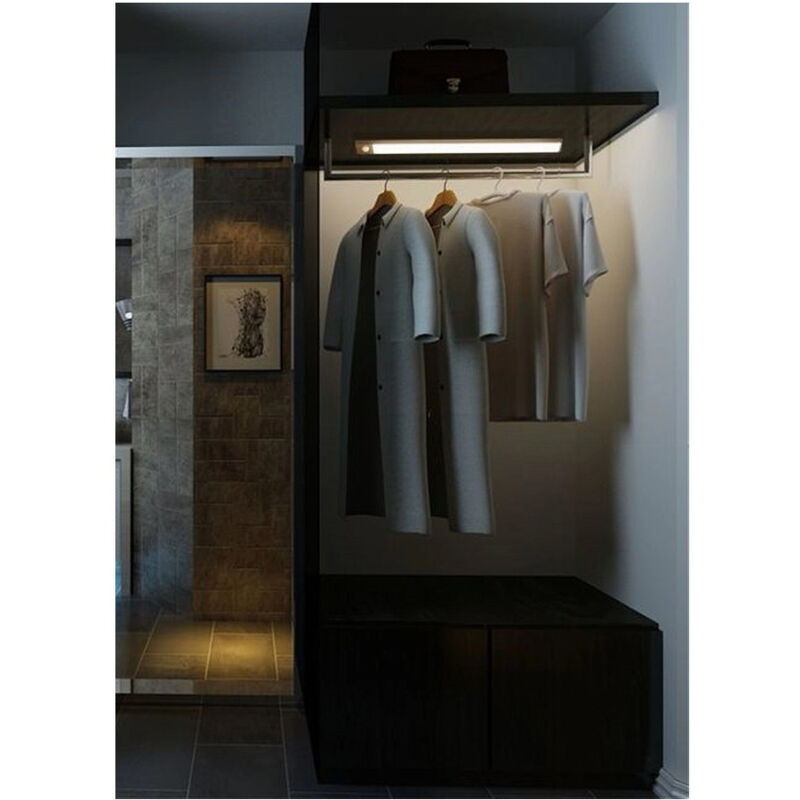 foto del prodotto trade shop traesio lampada led calamitata parete armadio ricaricabile sensore movimento 3 w sen 600 bianco naturale 