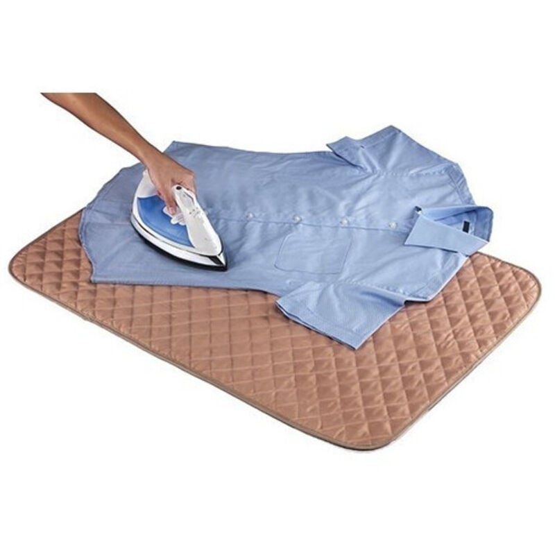 foto del prodotto trade shop traesio panno pad iron express per stirare ovunque e protegge le superfici 