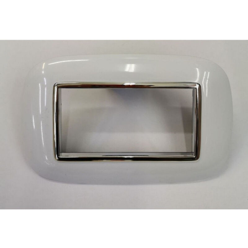foto del prodotto trade shop traesio placca oval 3 4 6 moduli colore bianco compatibile con bticino axolute 4 fori 