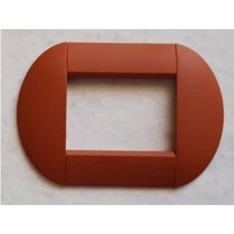 foto del prodotto trade shop traesio placca placche placchette compatibili living international light bombate bticino cotto 4 fori 