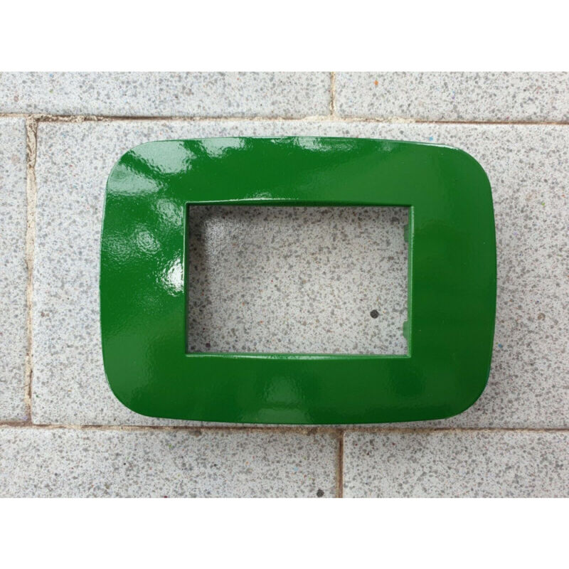 foto del prodotto trade shop traesio placca placchetta placchette compatibili per serie axolute bticino colorate fori verde 4 fori 