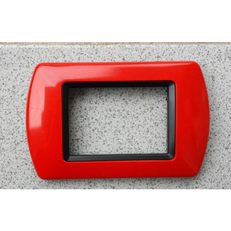 foto del prodotto trade shop traesio placchette placche in abs compatibili per master modo colorra placca copriprese rosso 3 fori 