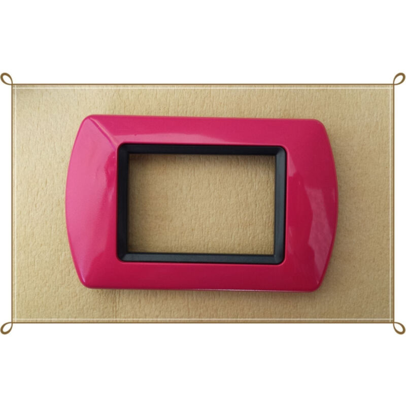 foto del prodotto trade shop traesio placchette placche in abs compatibili per serie living international placca fucsia 7 fori 