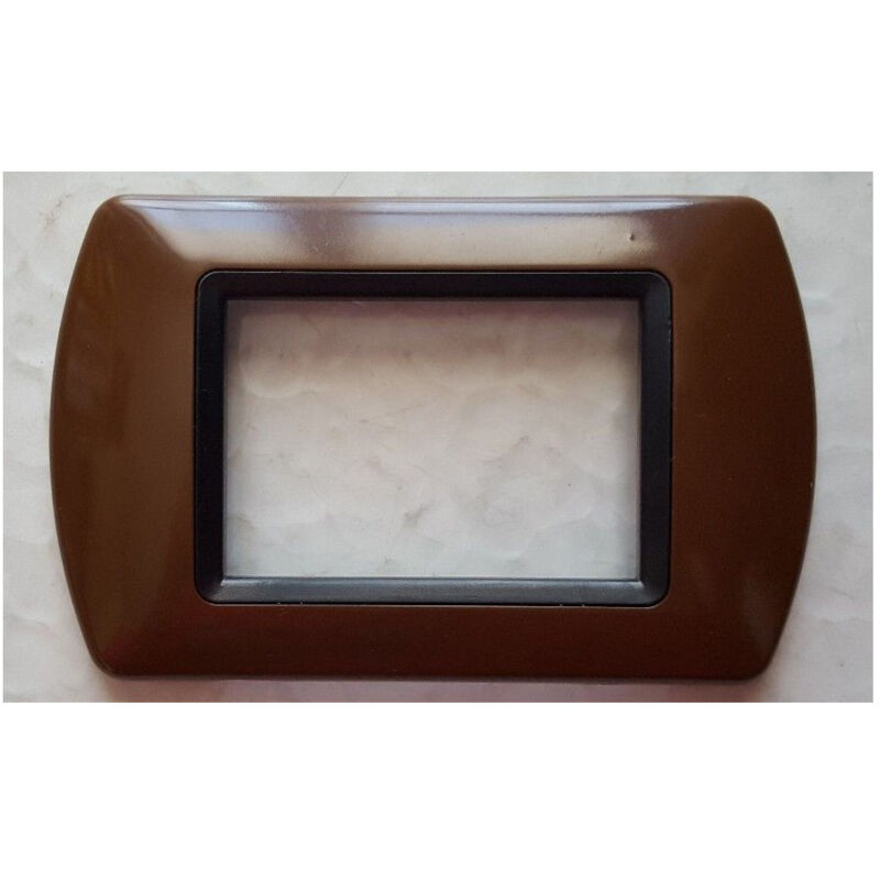 foto del prodotto trade shop traesio placchette placche in abs compatibili per serie living international placca marrone chiaro 4 fori 