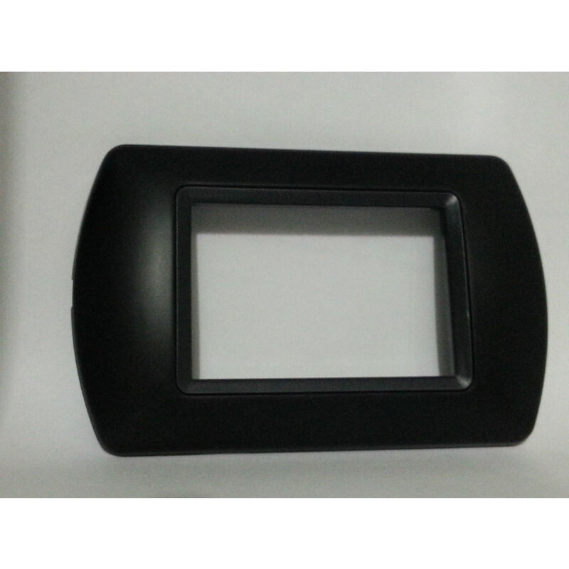 foto del prodotto trade shop traesio placchette placche in abs compatibili per serie living international placca nero 4 fori 