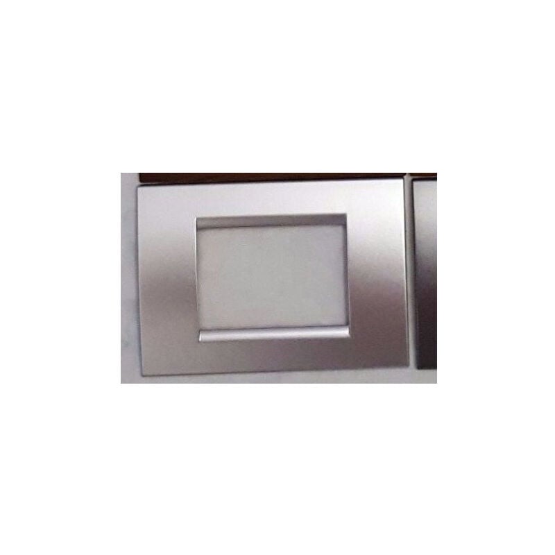 immagine 0 del prodotto trade shop traesio placchette placche in abs per serie matix bticino compatibile 3 4 6 moduli color cromo 4 fori 
