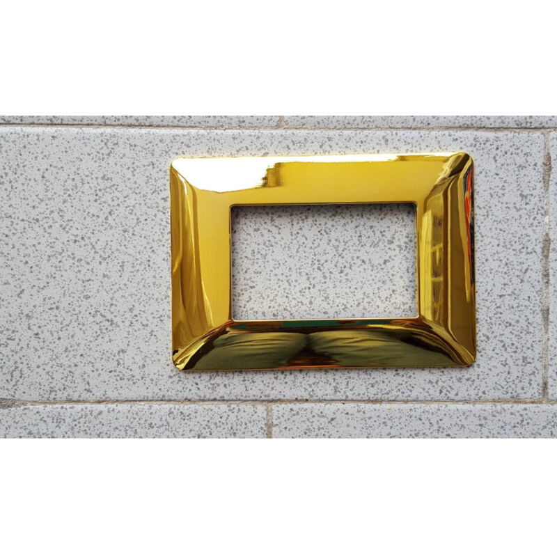 foto del prodotto trade shop traesio placchette placche in abs per serie matix bticino compatibile 3 4 6 moduli color oro satinato 3 fori 