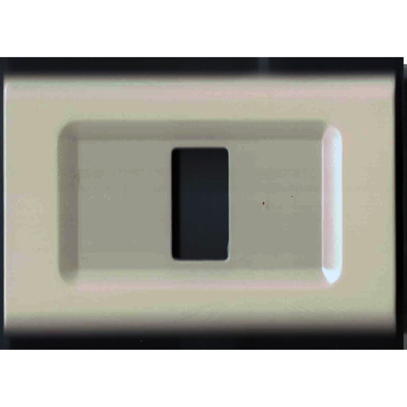 foto del prodotto trade shop traesio placchette placche in abs serie magic elite bticino compatibili color copriprese bianco opaco 3 fori 