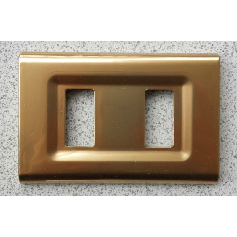 foto del prodotto trade shop traesio placchette placche in abs serie magic elite bticino compatibili color copriprese oro lucido 3 fori 