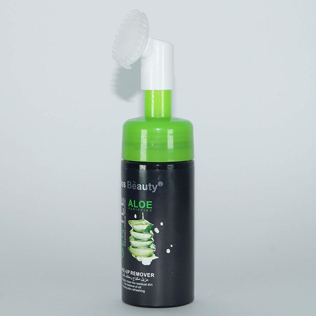 foto del prodotto trade shop traesio schiuma detergente viso aloe 150ml idrata cura pelle struccante make up trucco 