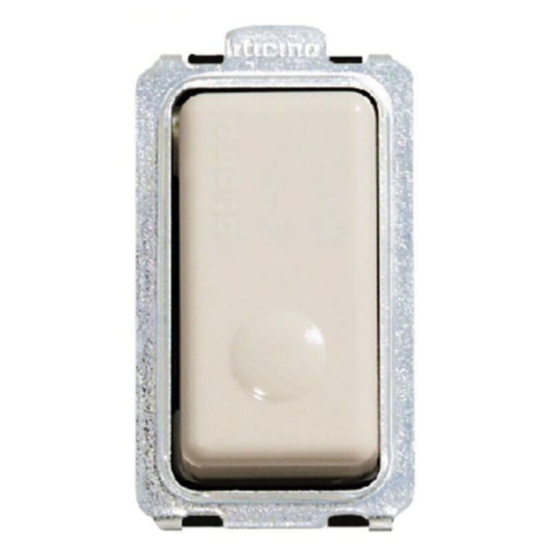 foto del prodotto trade shop traesio serie magic compatibile interruttori bipolari unipolari prese compatibili moduli pulsante