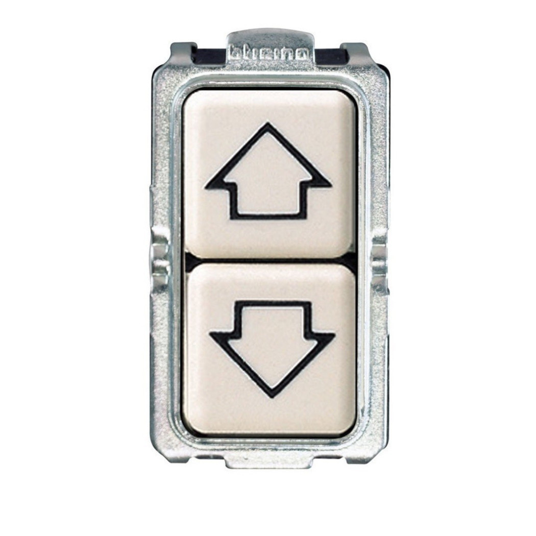 foto del prodotto trade shop traesio serie magic compatibile interruttori bipolari unipolari prese compatibili moduli saliscendi