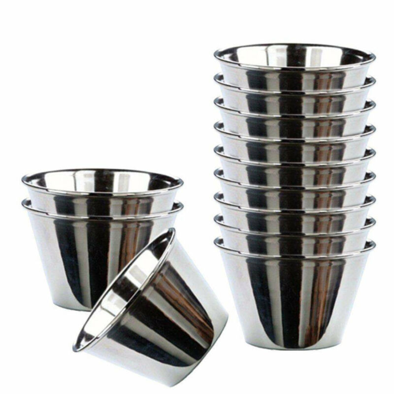 foto del prodotto trade shop traesio set 12 pezzi mini stampi in acciaio inox per budini dolci dimensione 9 cm 