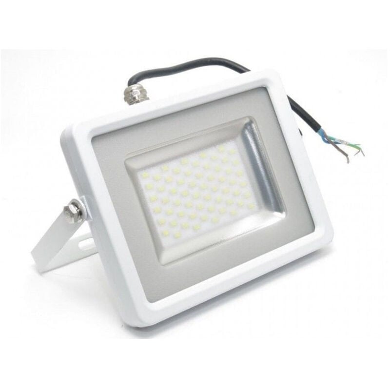 foto del prodotto trade shop traesio v tac faro led smd 10w 20w 30w 50w 100w ultra slim da esterno colore bianco bianco naturale 100 watt