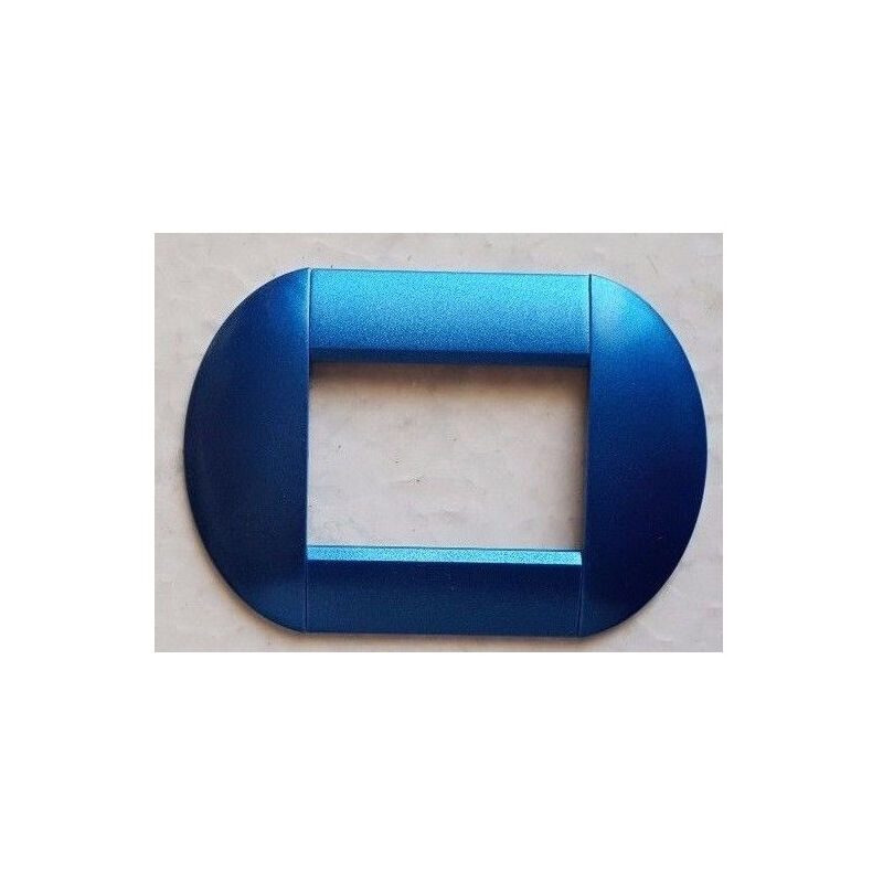 foto del prodotto traesio placca placche placchette compatibili living international light bombate bticino blu metallizzato 4 fori trade shop