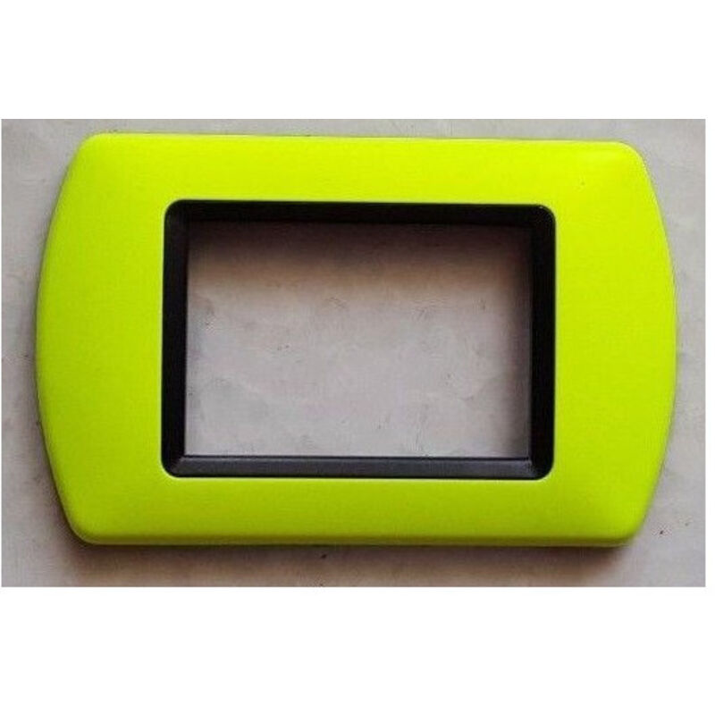 foto del prodotto traesio - placchette placche in abs compatibili per serie living international placca - giallo fluo -3 fori - - trade shop