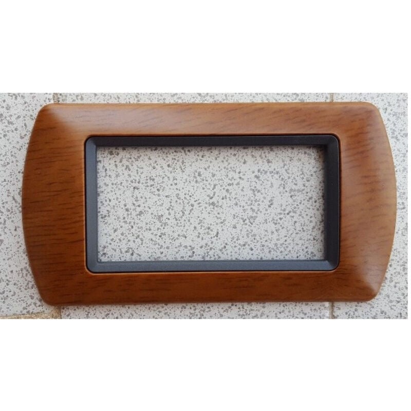 foto del prodotto traesio placchette placche in abs compatibili per serie living international placca legno chiaro 3 fori trade shop