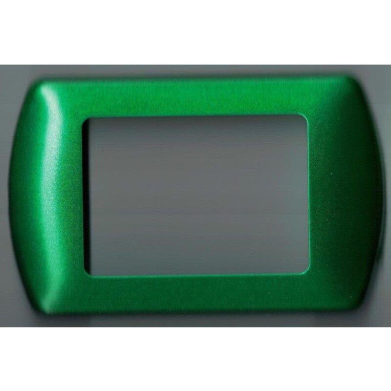 foto del prodotto traesio placchette placche in abs compatibili per serie living international placca verde metallizzato 7 fori trade shop