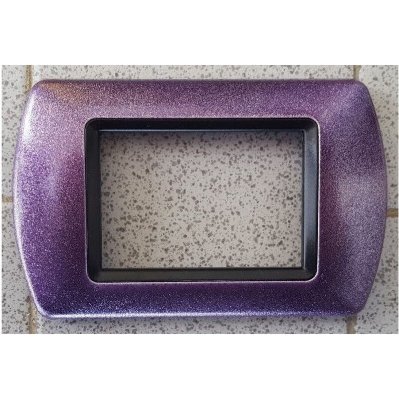 foto del prodotto traesio placchette placche in abs compatibili per serie living international placca viola metallizzato 7 fori trade shop
