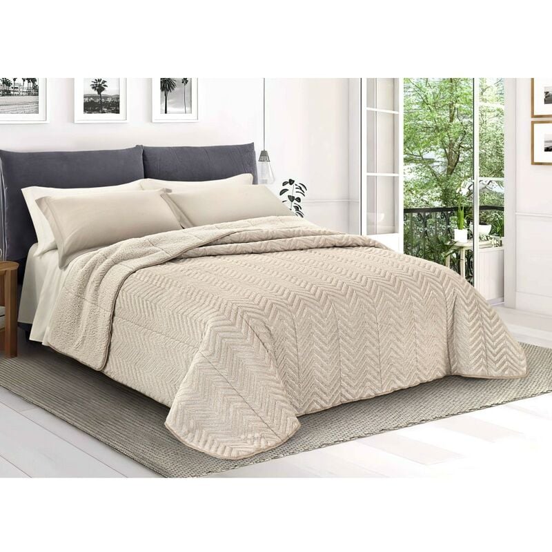 foto del prodotto trapunta in soffice eco pelliccia spiga beige 2 piazze matrimoniale