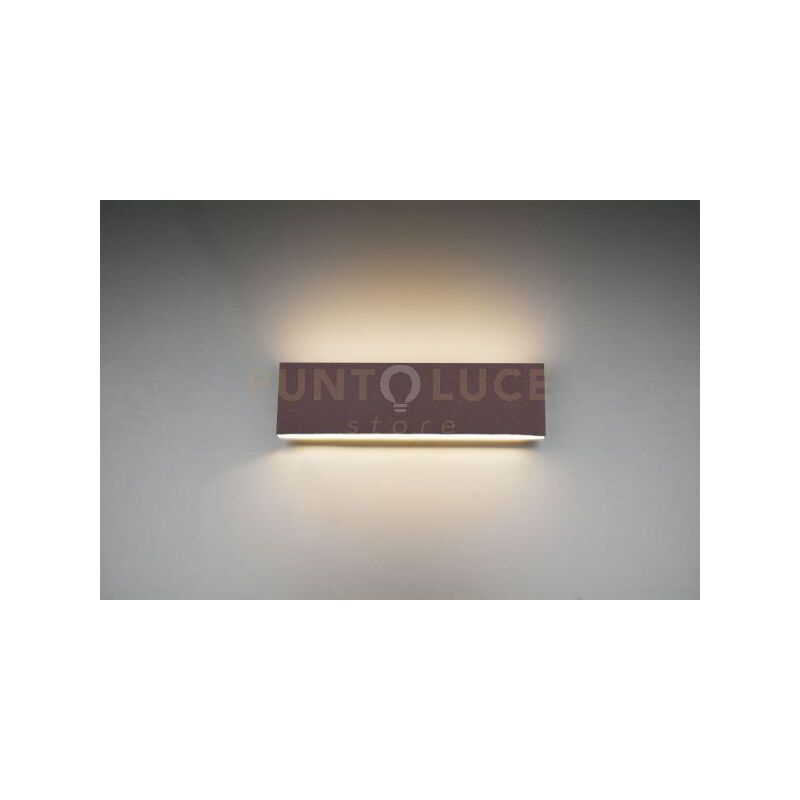 foto del prodotto trio concha applique led 6w 2x 600lm, 3000k bi emissione metallo colore ruggine con regolazione d intensita 3 step ad interruttore l. 28cm p.