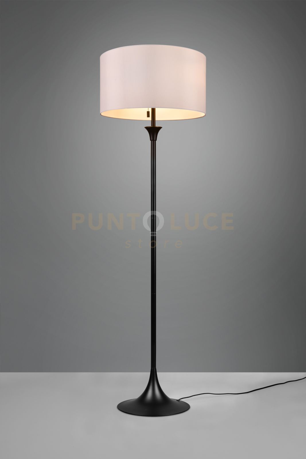 foto del prodotto trio leuchten lampade da terra sabia metallo nero 415700332 paralume bianco