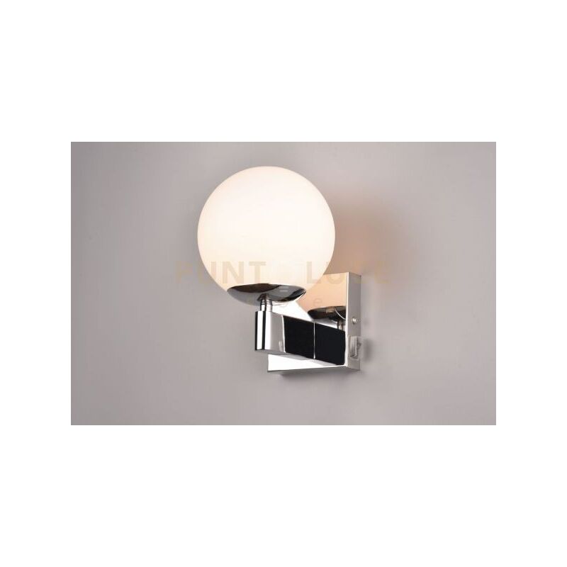 foto del prodotto trio lighting kula applique bagno metallo cromato e vetro bianco con interruttore ip44 h. 20cm 1 luce attacco e14
