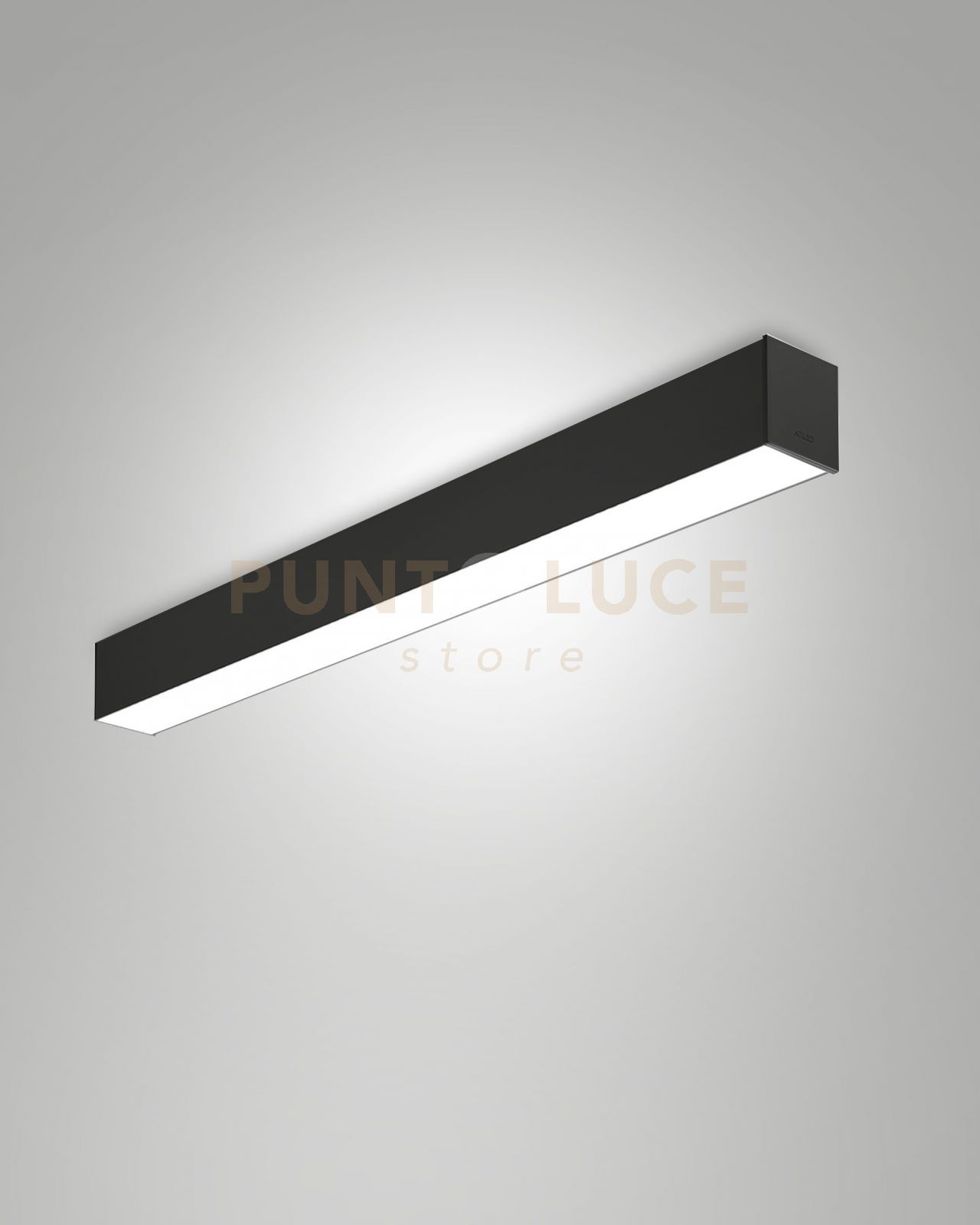 foto del prodotto turner plafoniera nera a led 29w 3000k 3470lm opale ip40 100cm