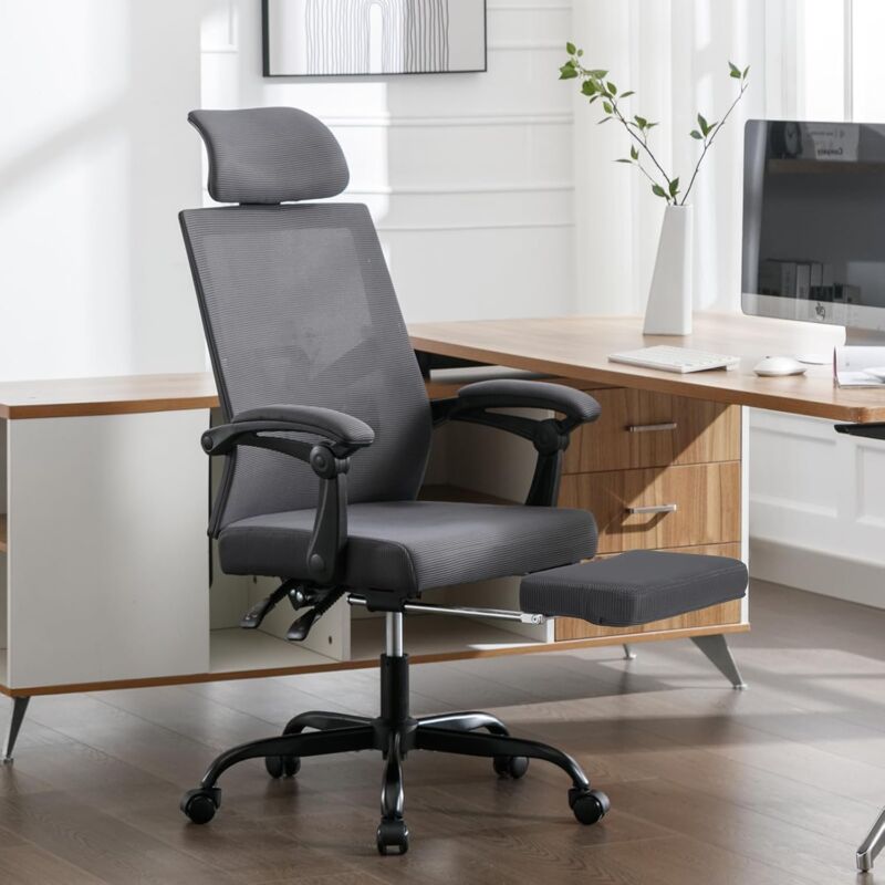 foto del prodotto uev sedia da ufficio ergonomica con poggiapiedi, sedia da scrivania con poggiatesta regolabile, supporto lombare, regolabile in altezza,