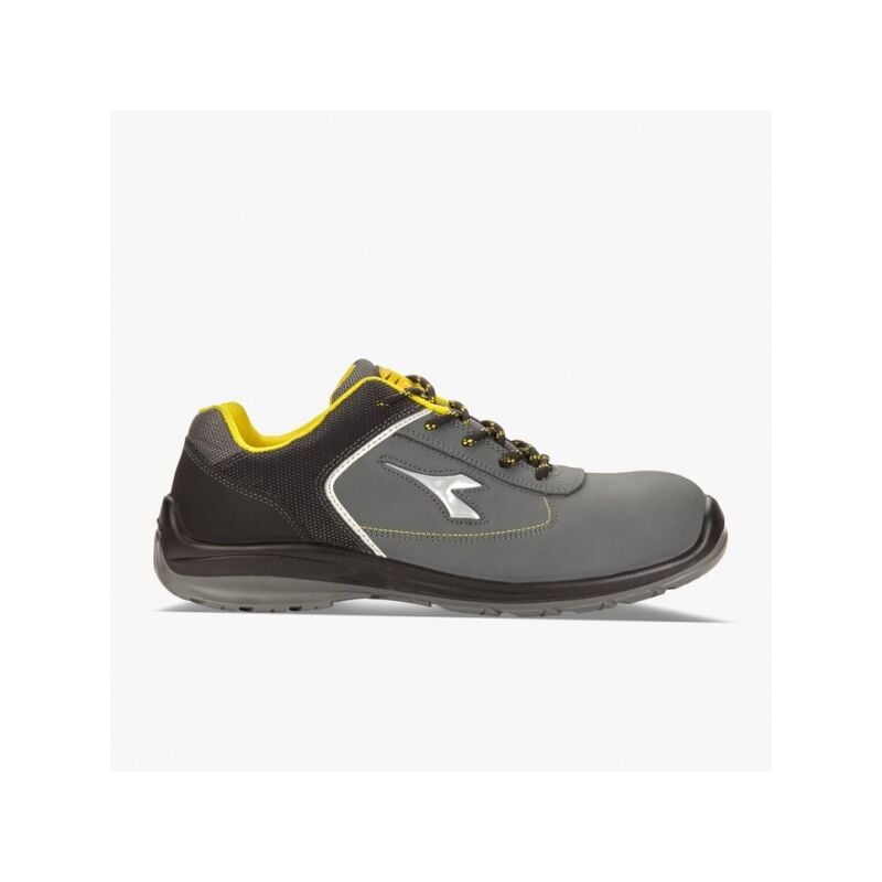 foto del prodotto utility d blitz low s3 src scarpe antinfortunistiche 47 diadora