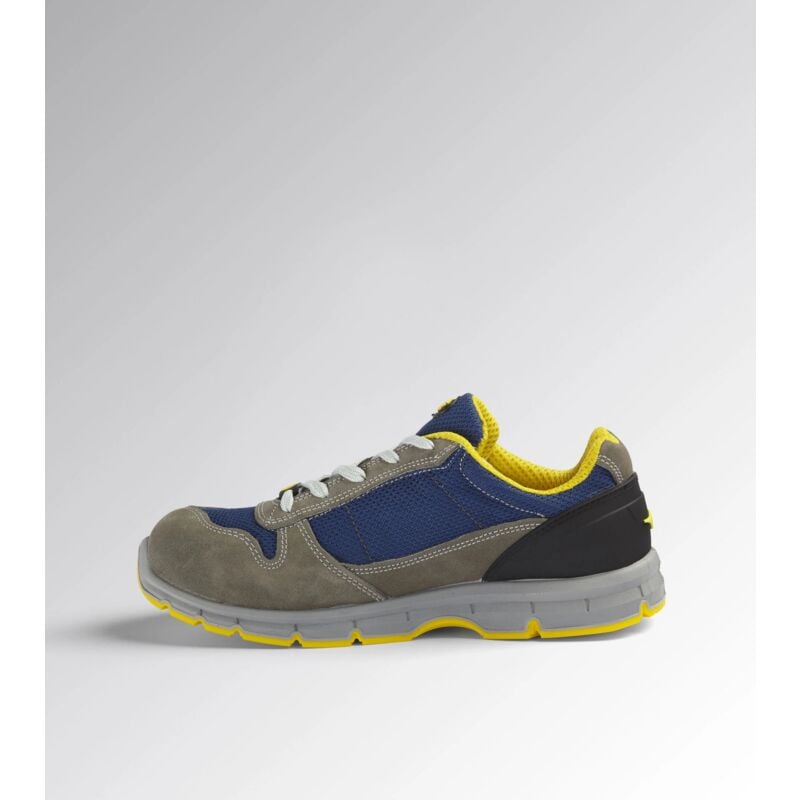 foto del prodotto utility diadora run text low s1p src esd, scarpa antinfortunistica unisex adulto, grigio castello blu insegna, 38 eu
