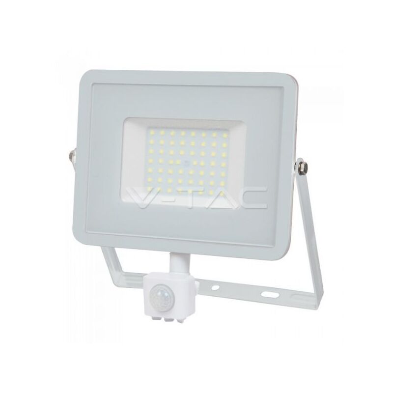 foto del prodotto v tac vt 50 s w faro led chip samsung 50w con sensore di movimento e crepuscolare e interruttore manuale di bloccaggio colore bianco 6400k ip65 sku