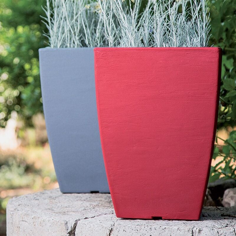 foto del prodotto vaso cromia adone quadrato decorazione in resina made in italy da h 38 cm vaso bordeaux